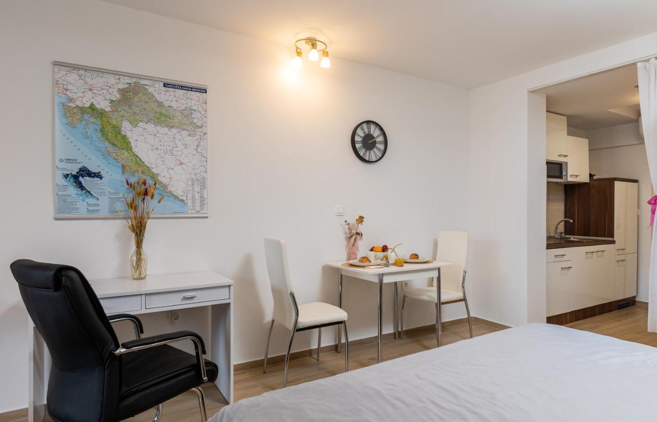 Nomad Dubrovnik + Free Parking Apartment Exterior photo